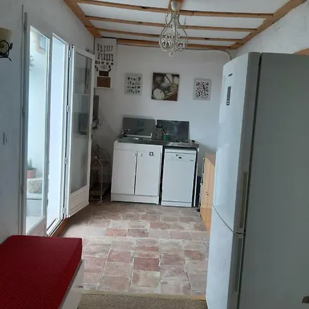 Laura Séjour chez l'habitant Paraza